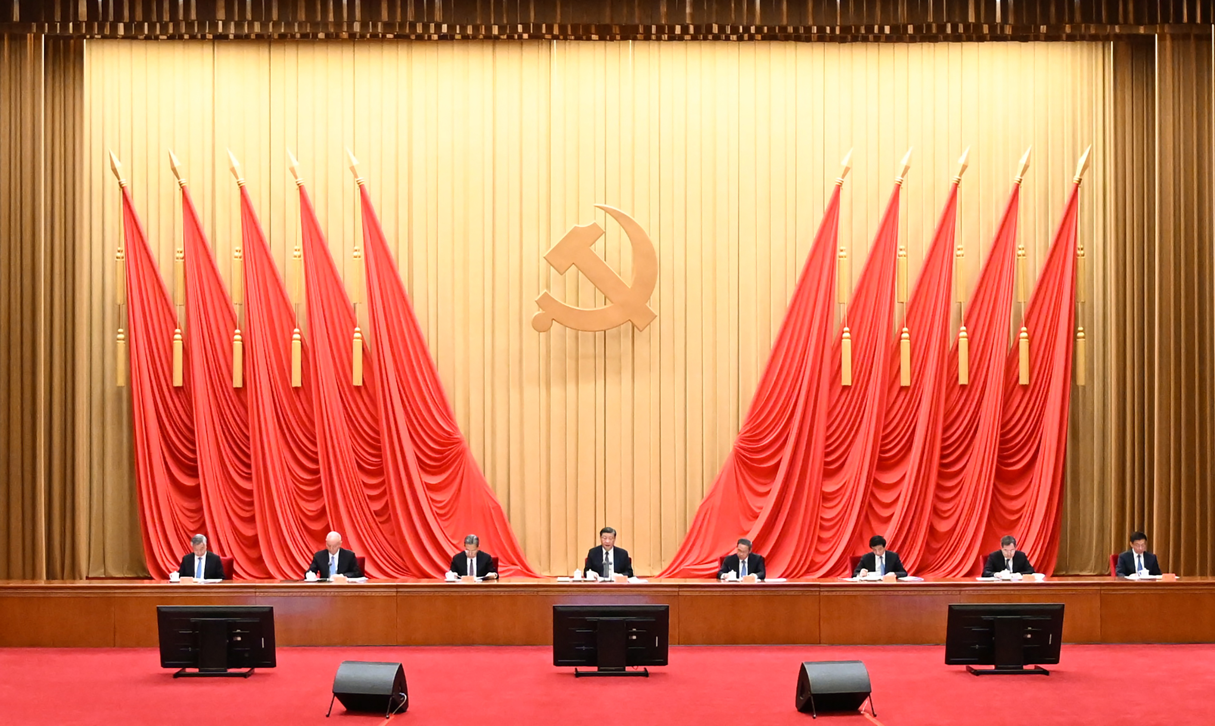 学习贯彻习近平新时代中国特色社会主义思想主题教育工作会议在京召开